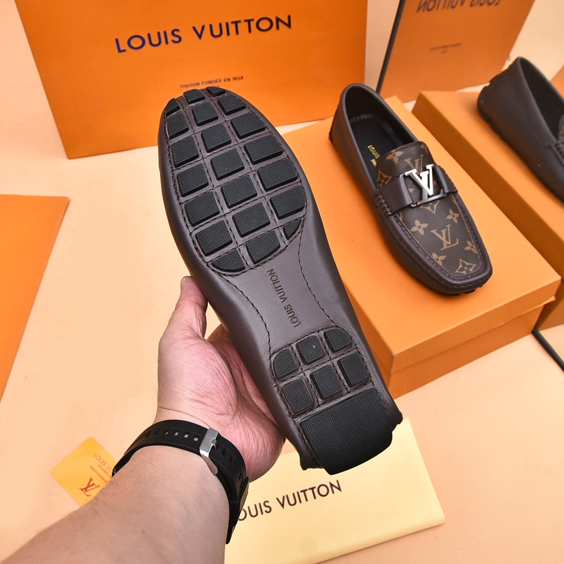 24 New Luxury VL Loafers 0424081517