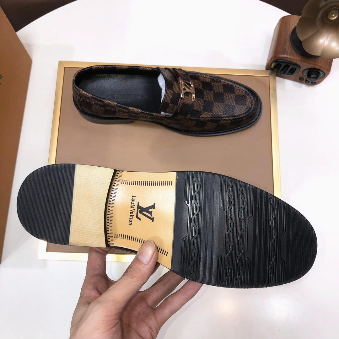 V Luxury Men's Classic Slip On Shoes 0425032504