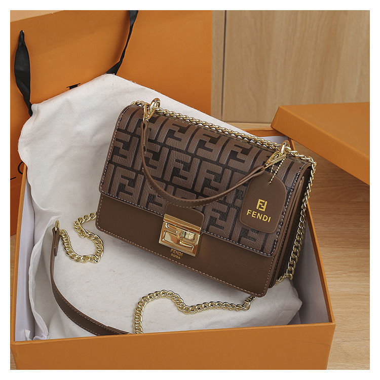 Fashionable one shoulder crossbody messenger bag PD10042611