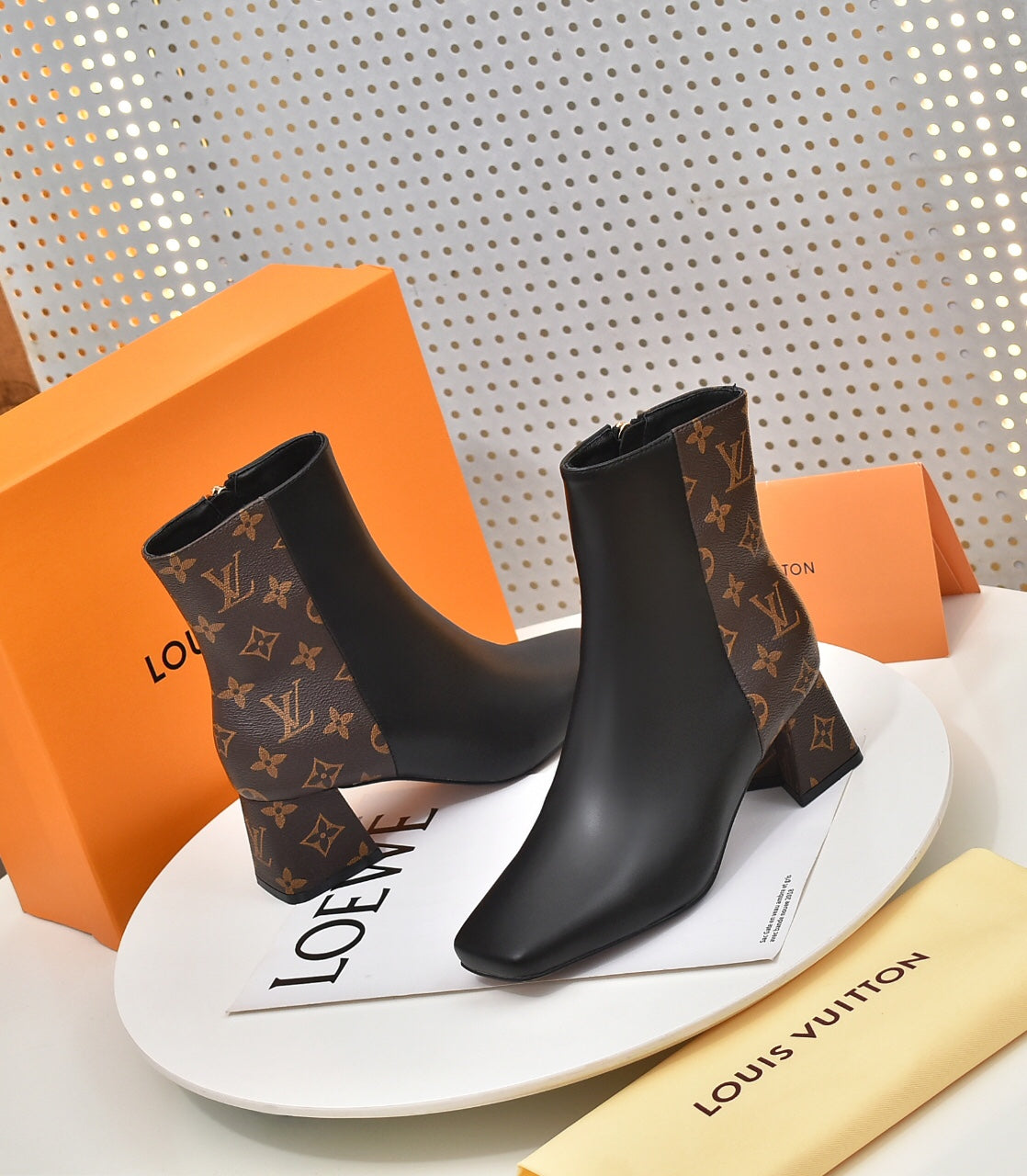 23 new autumn and winter all-match ankle boots XC0423072504