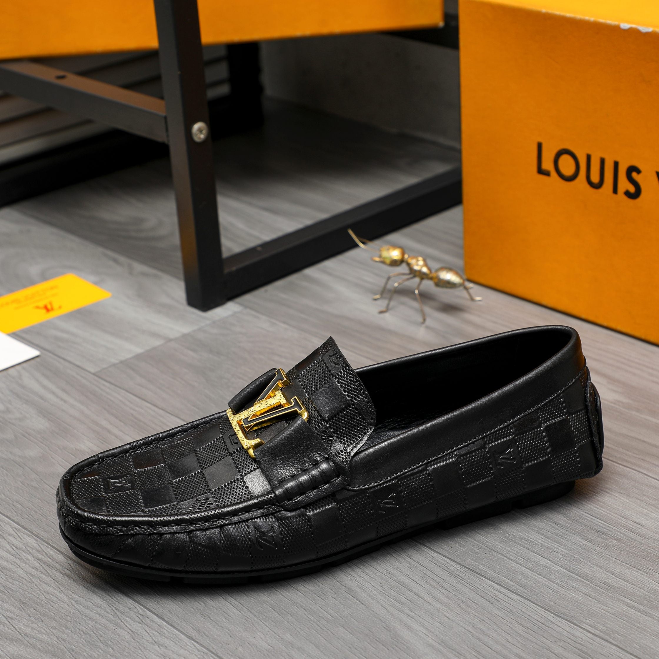 New fashion and versatile business loafers XC0424040202