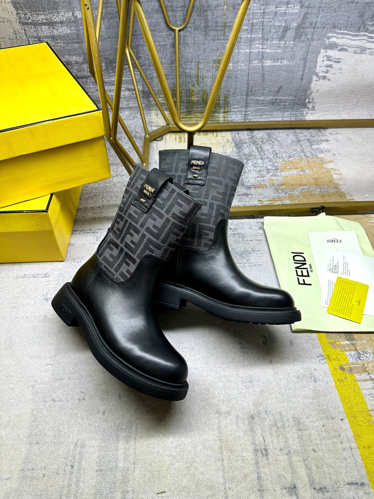 24 New Fall and Winter Fashion Women's Boots 0424090215