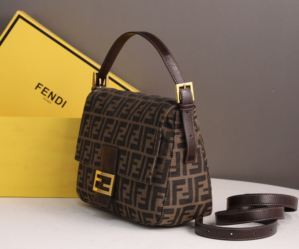 F Printed Baguette Underarm Bag XC0823040748
