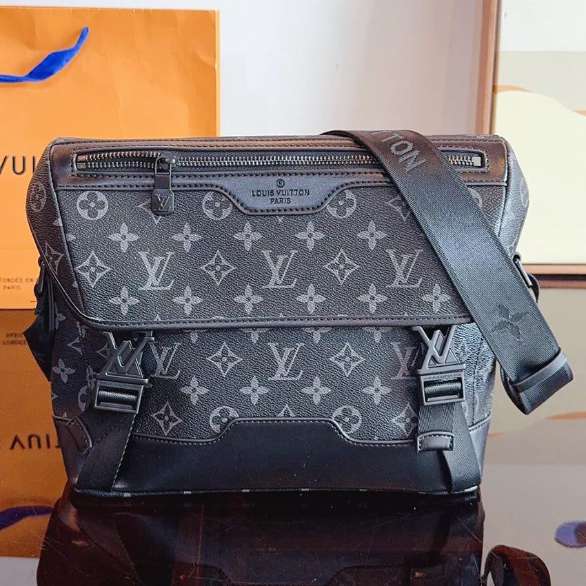 New Classic Vintage Postman Bag for Men 1024072901