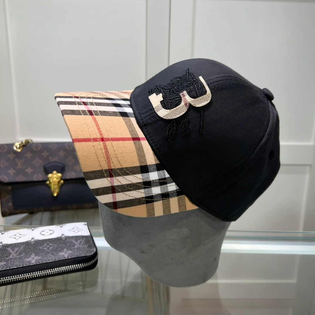 Fashionable and versatile baseball cap for men and women 1024011211