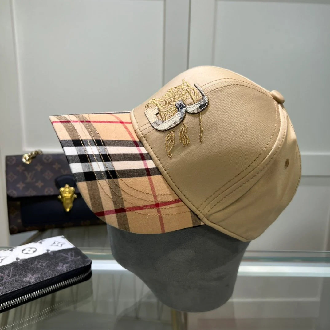 Fashionable and versatile baseball cap for men and women 1024011211