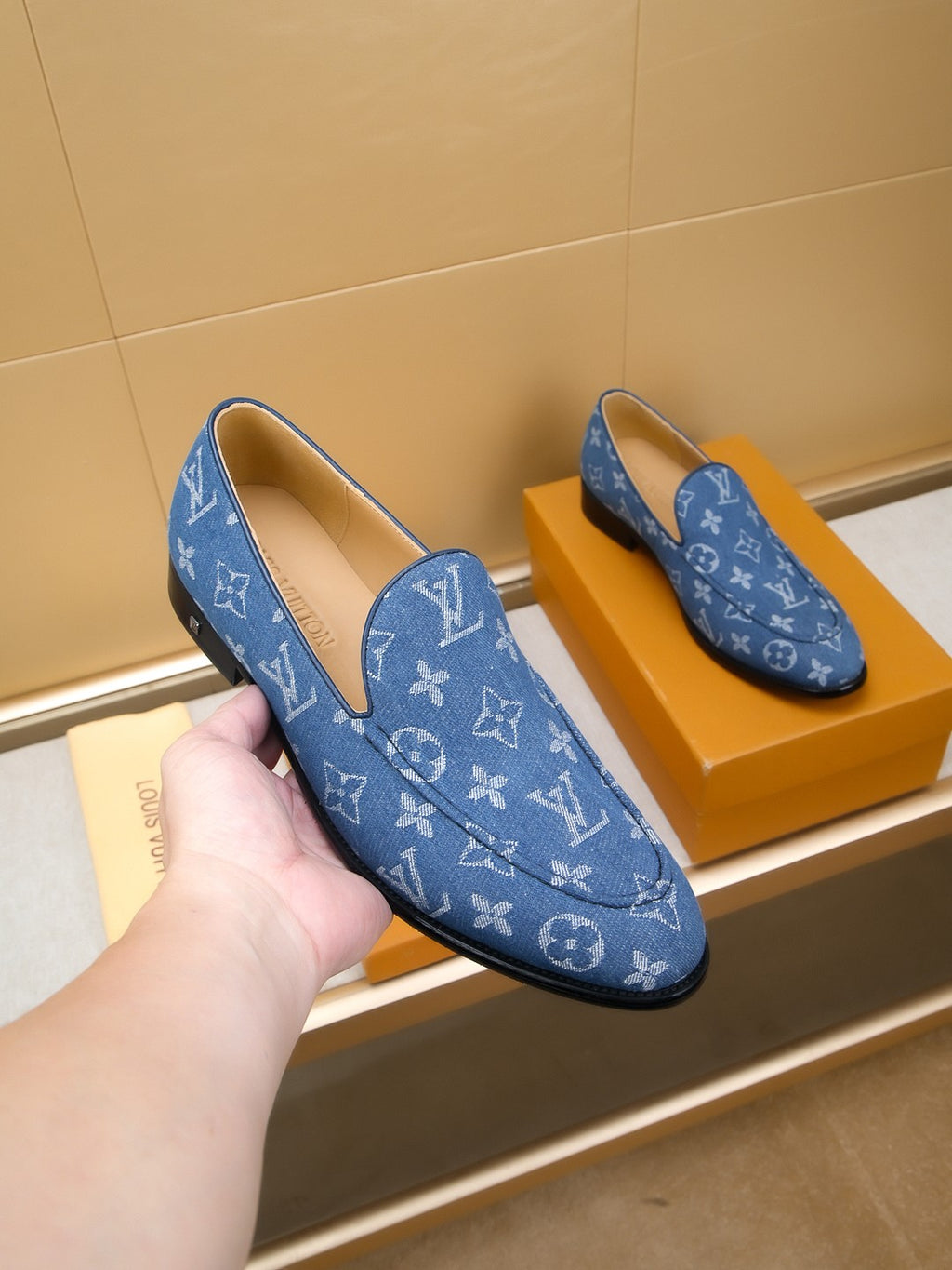V Luxury Men's Classic Slip On Shoes 0425032502