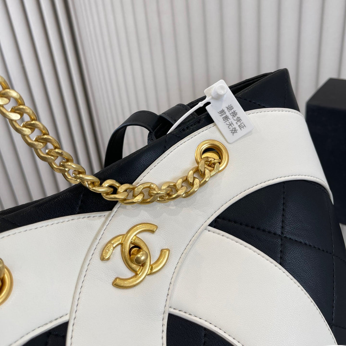 Black White Luxury Design Bag WLFBG23021720
