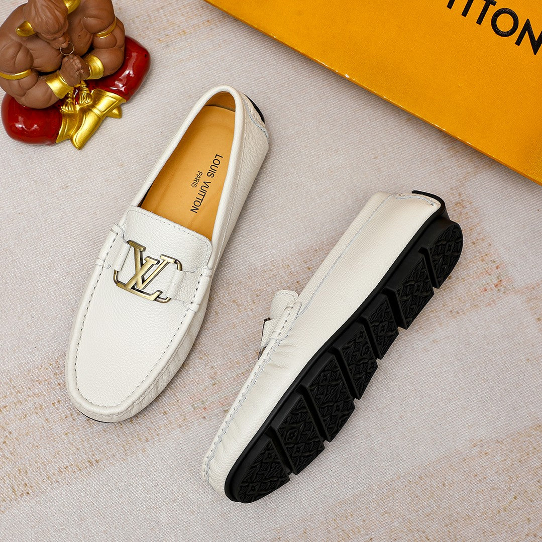 White classic men's casual loafers XC0424041802