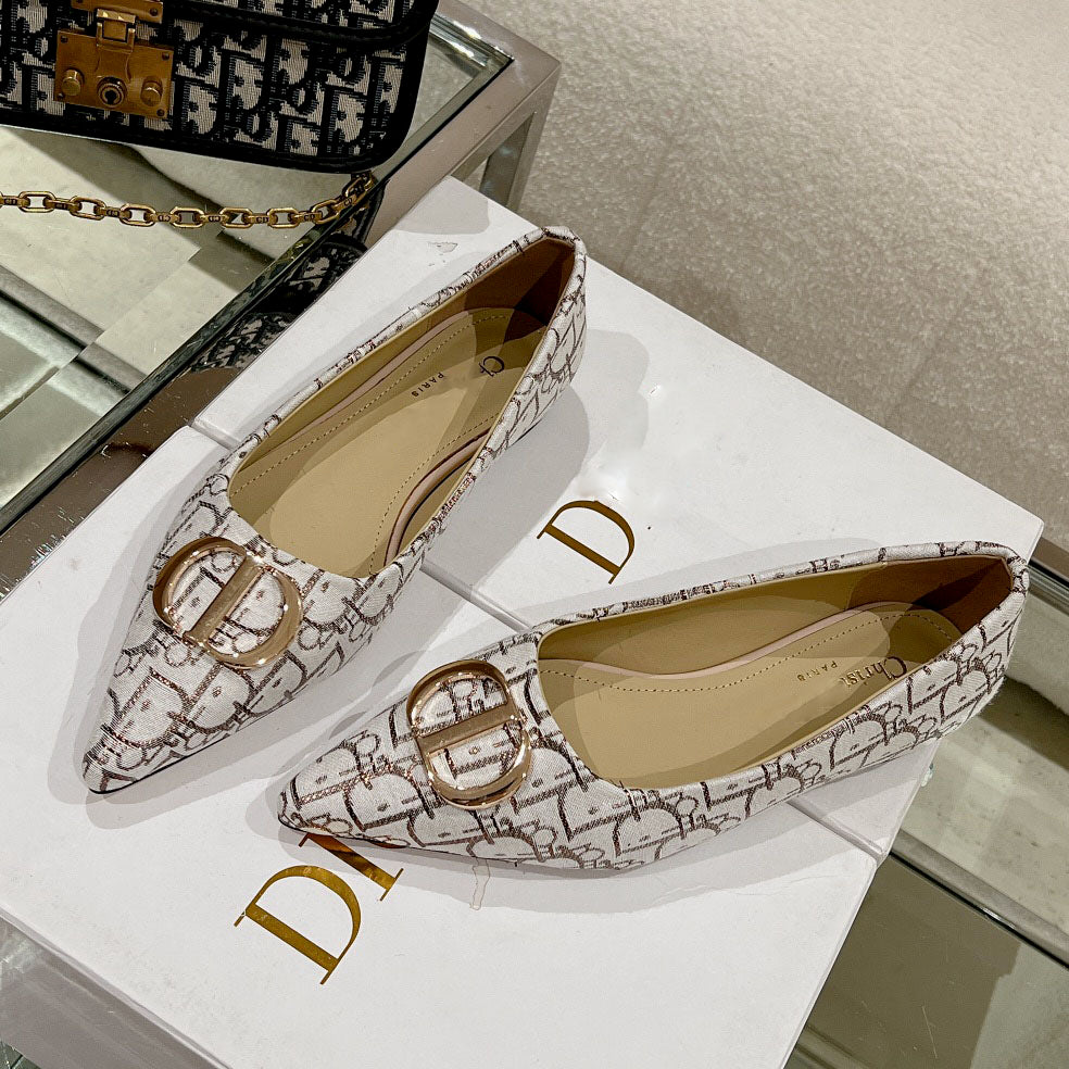 23 Ladies Fashion Luxury slipper and flip-flop SPDD070402