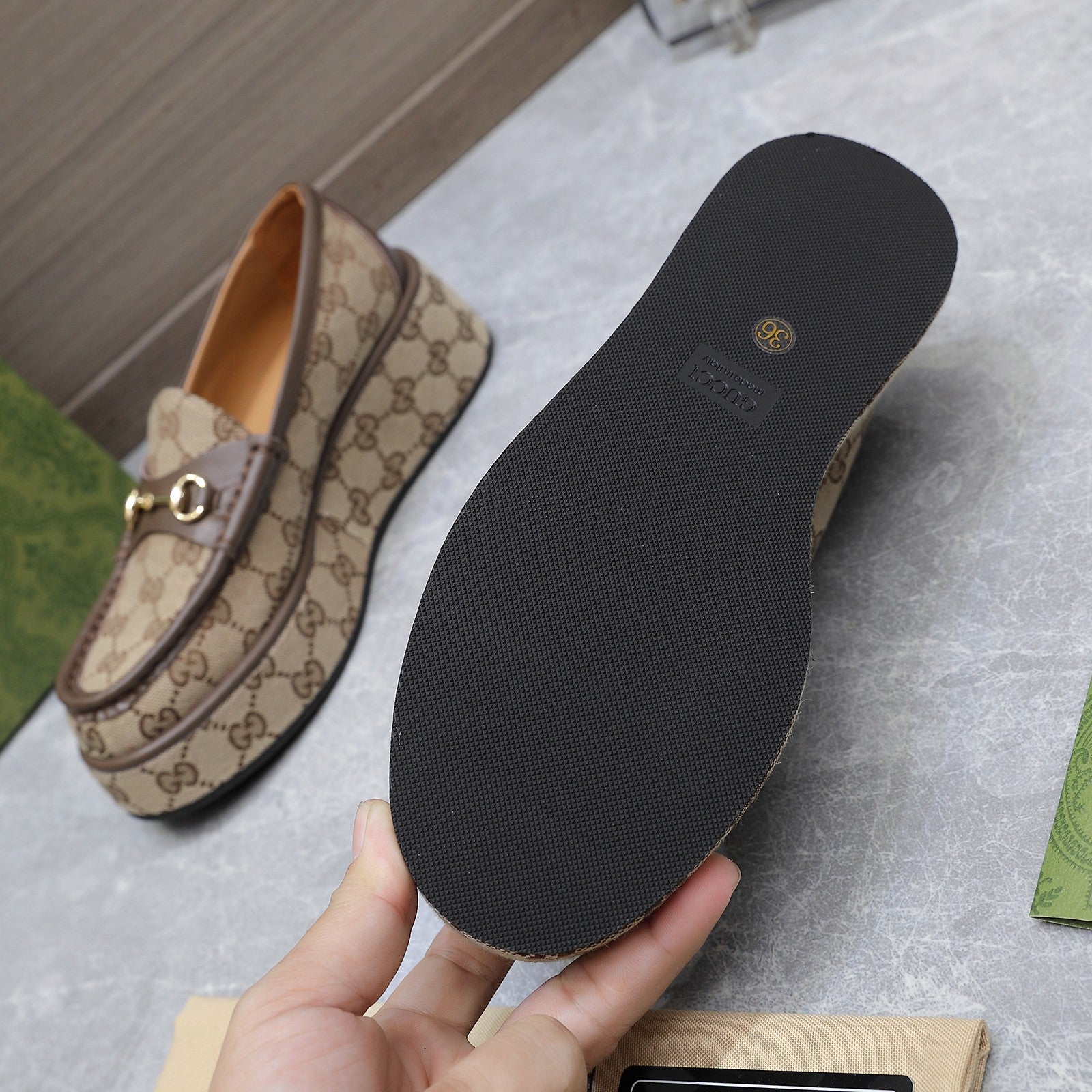 New Luxury G Platform Slip-on Shoes 0424082622