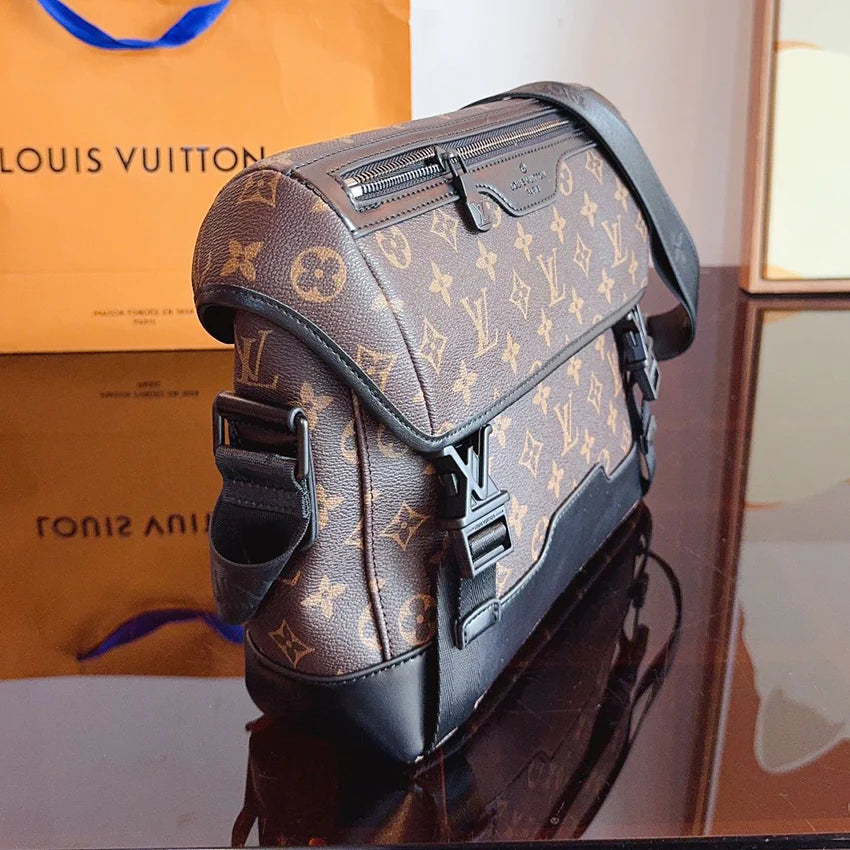 New Classic Vintage Postman Bag for Men 1024072901