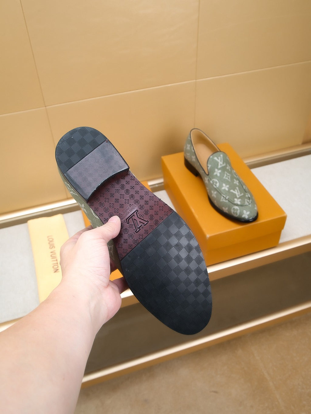 V Luxury Men's Classic Slip On Shoes 0425032502