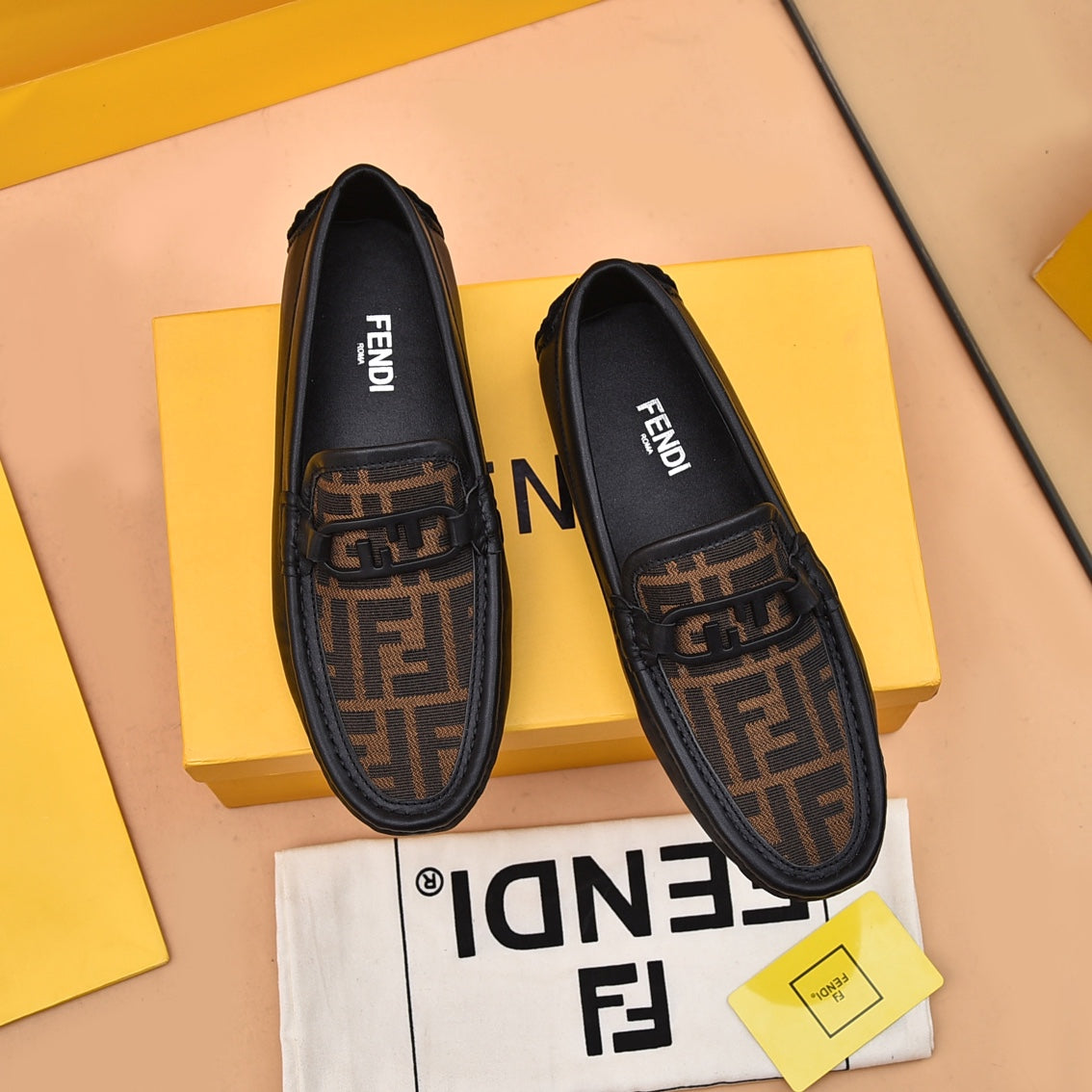 F Trendy Print Loafers XC0823033026