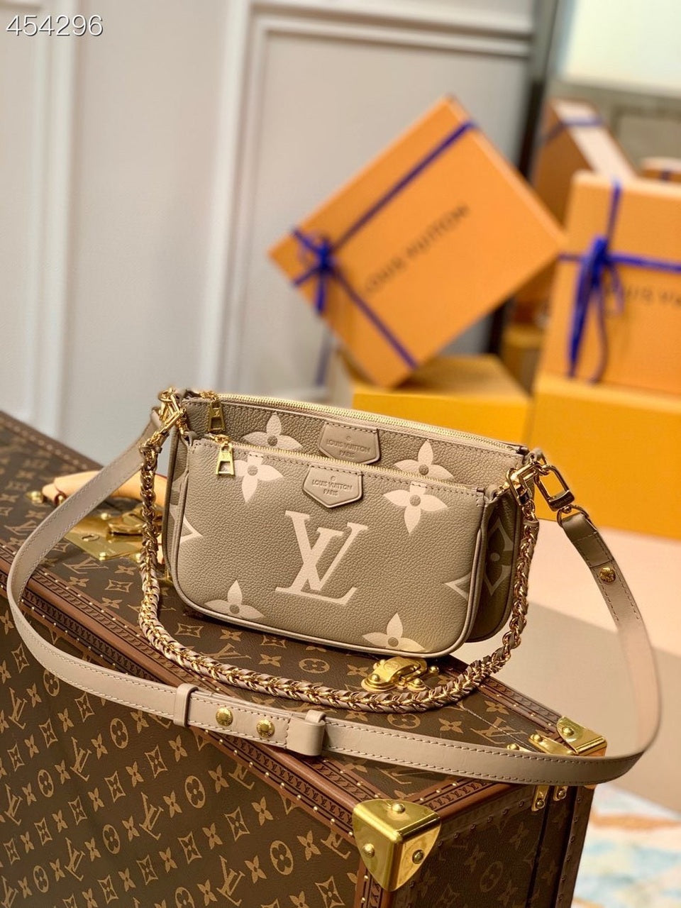 Multi Pochette Accessoires Monogram Empreinte Tourterelle Beige/Cream For Women, Women's Handbags, Shoulder And Crossbody Bags 9.8in/25cm