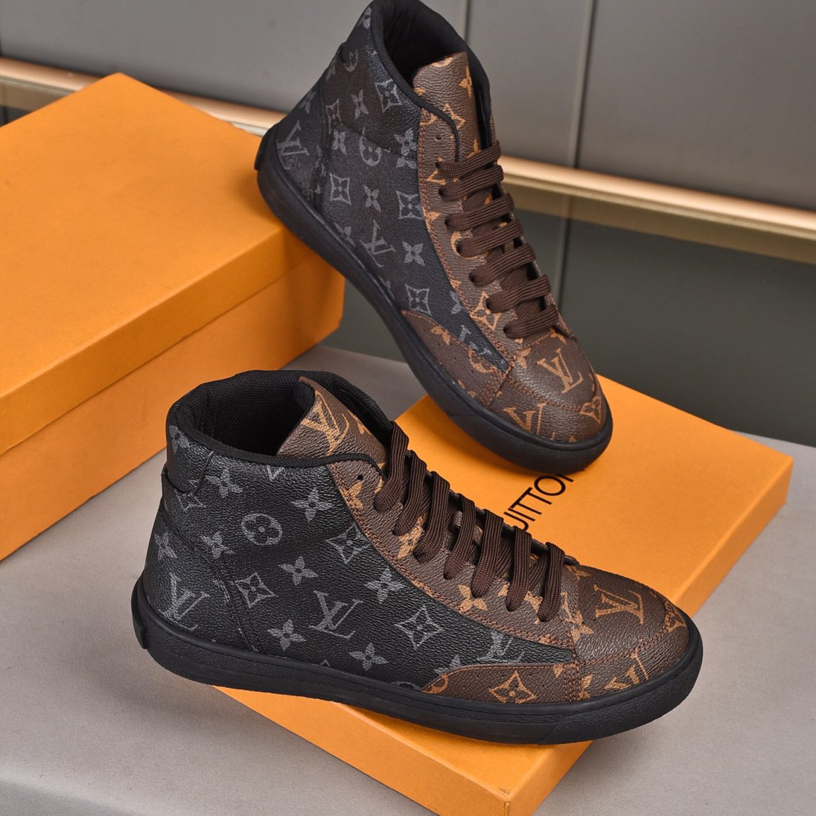 Luxury Pattern Leather High-top Shoes