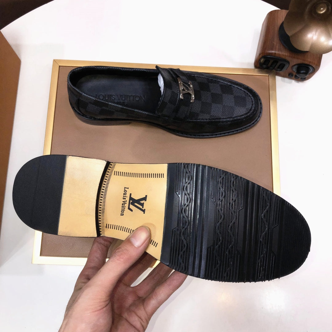 V Luxury Men's Classic Slip On Shoes 0425032504
