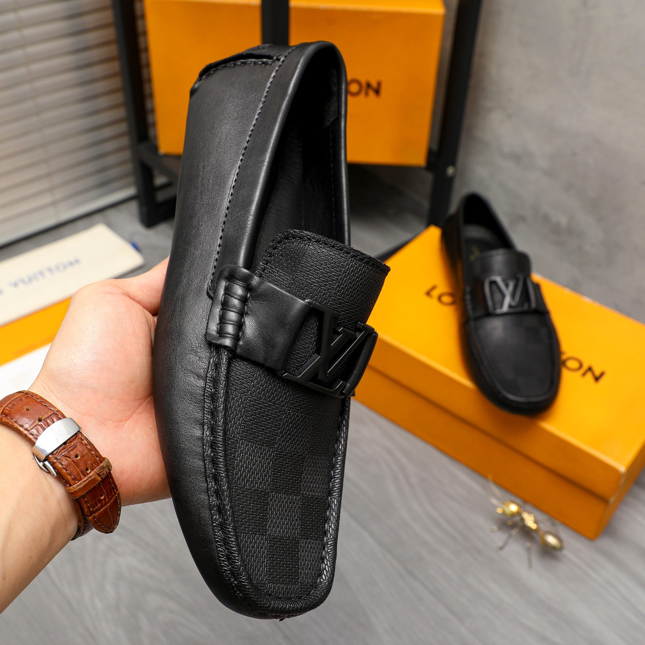New fashion and versatile business loafers XC0424040203