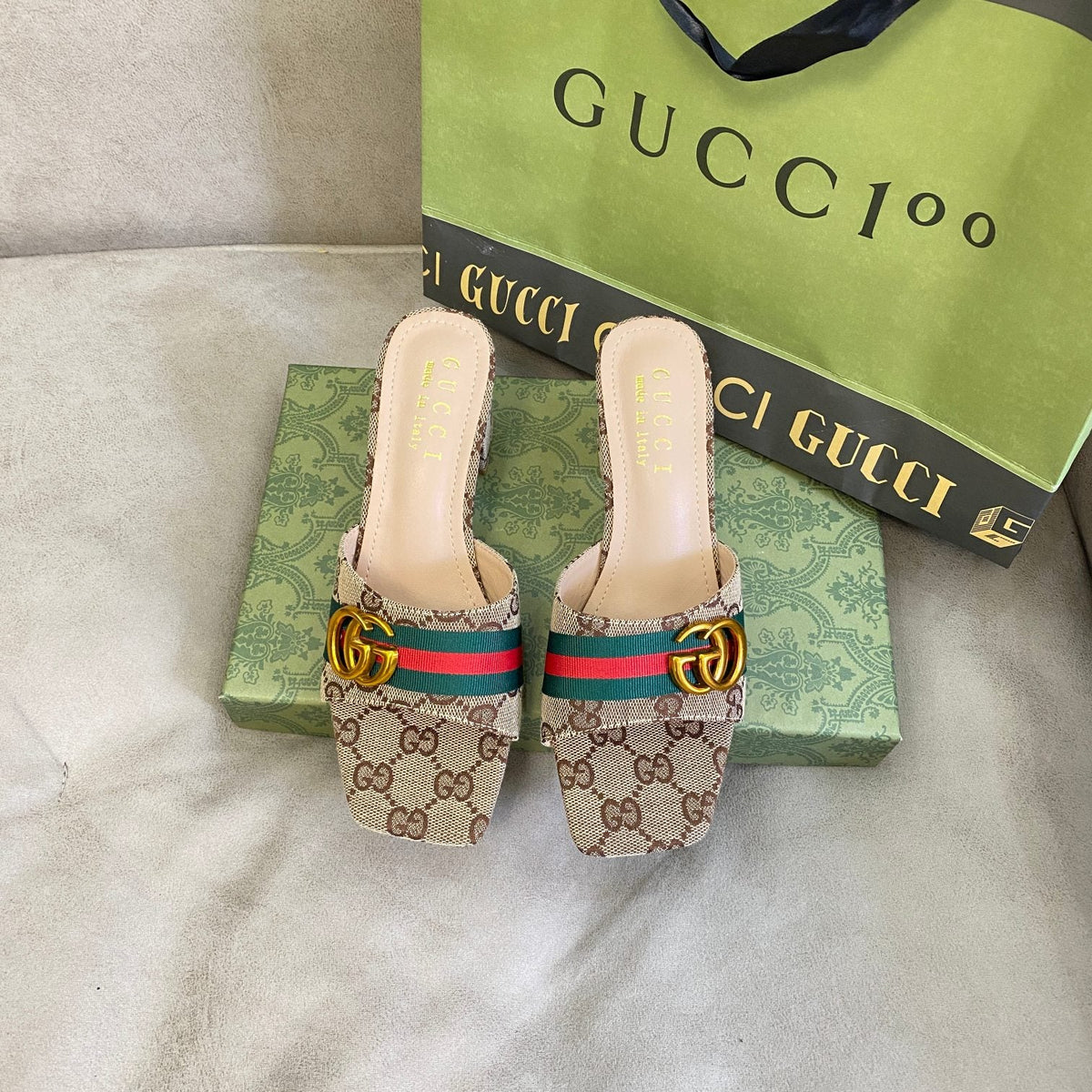 Chunky heel slippers XC0123072819