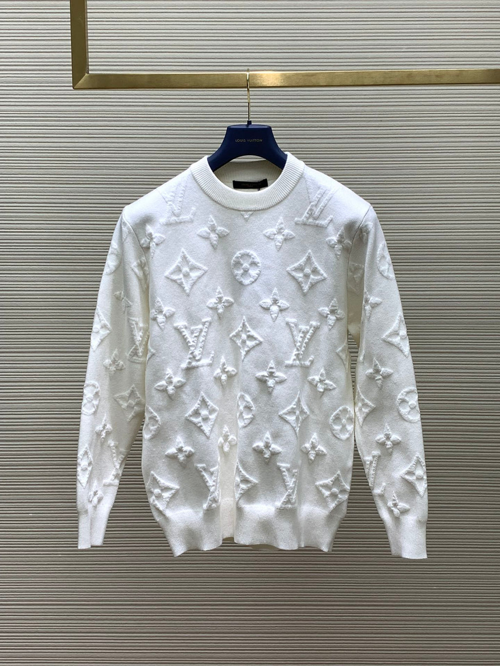 Fashionable casual round neck long sleeve knitted sweater 0424110407