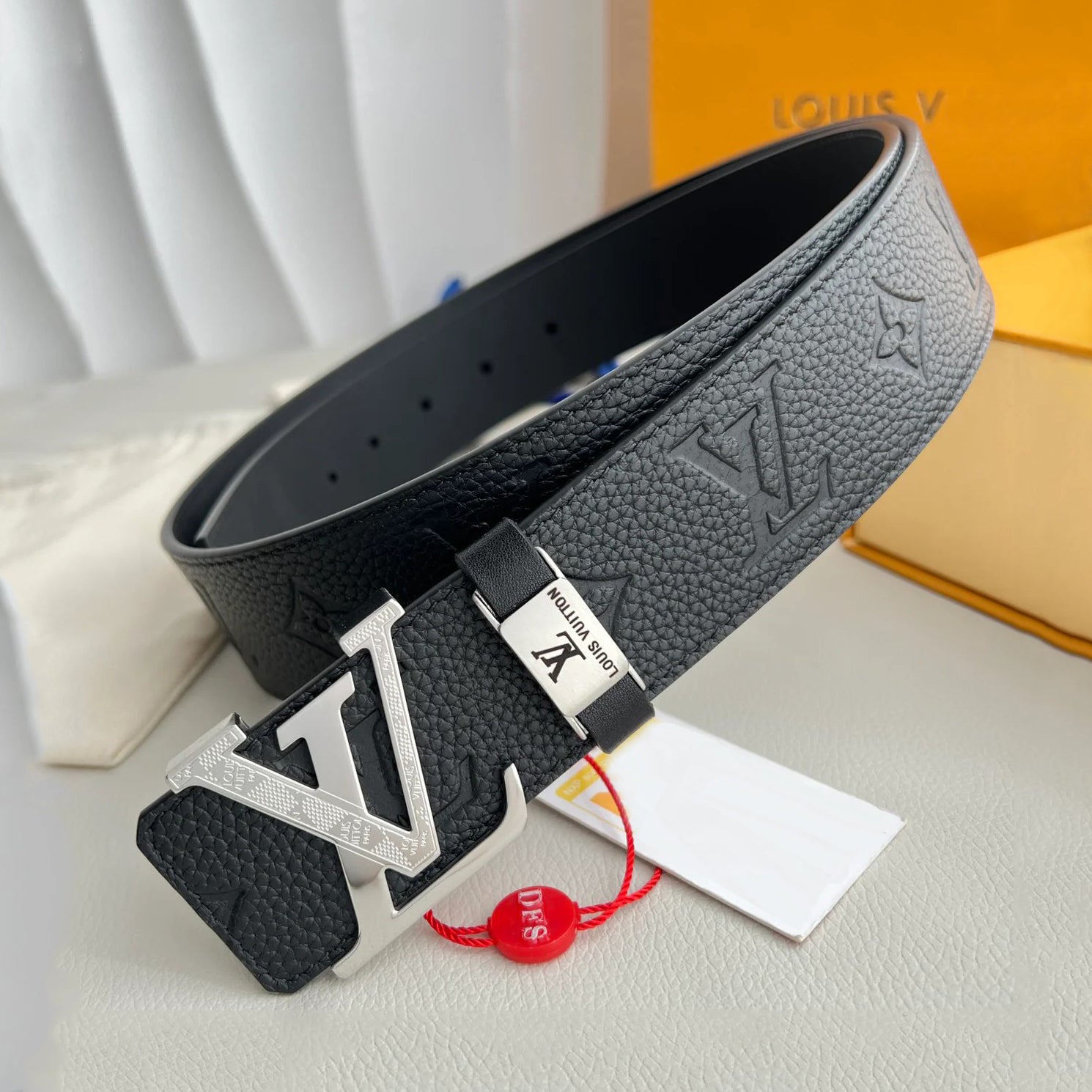 Lv Luxury Genuine Leather Mens Belt 1025010735
