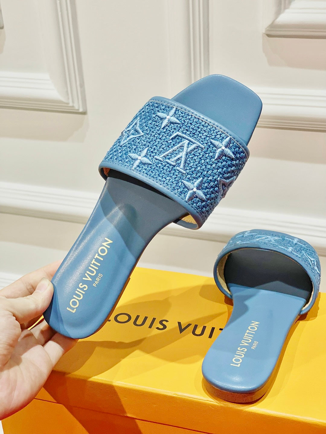 23 New summer slippers LOGO jacquard classic slippers XC 04 230717 02