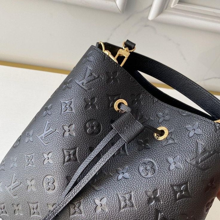 Neonoe MM Black Monogram Empreinte Leather Bucket Bag 0424061101