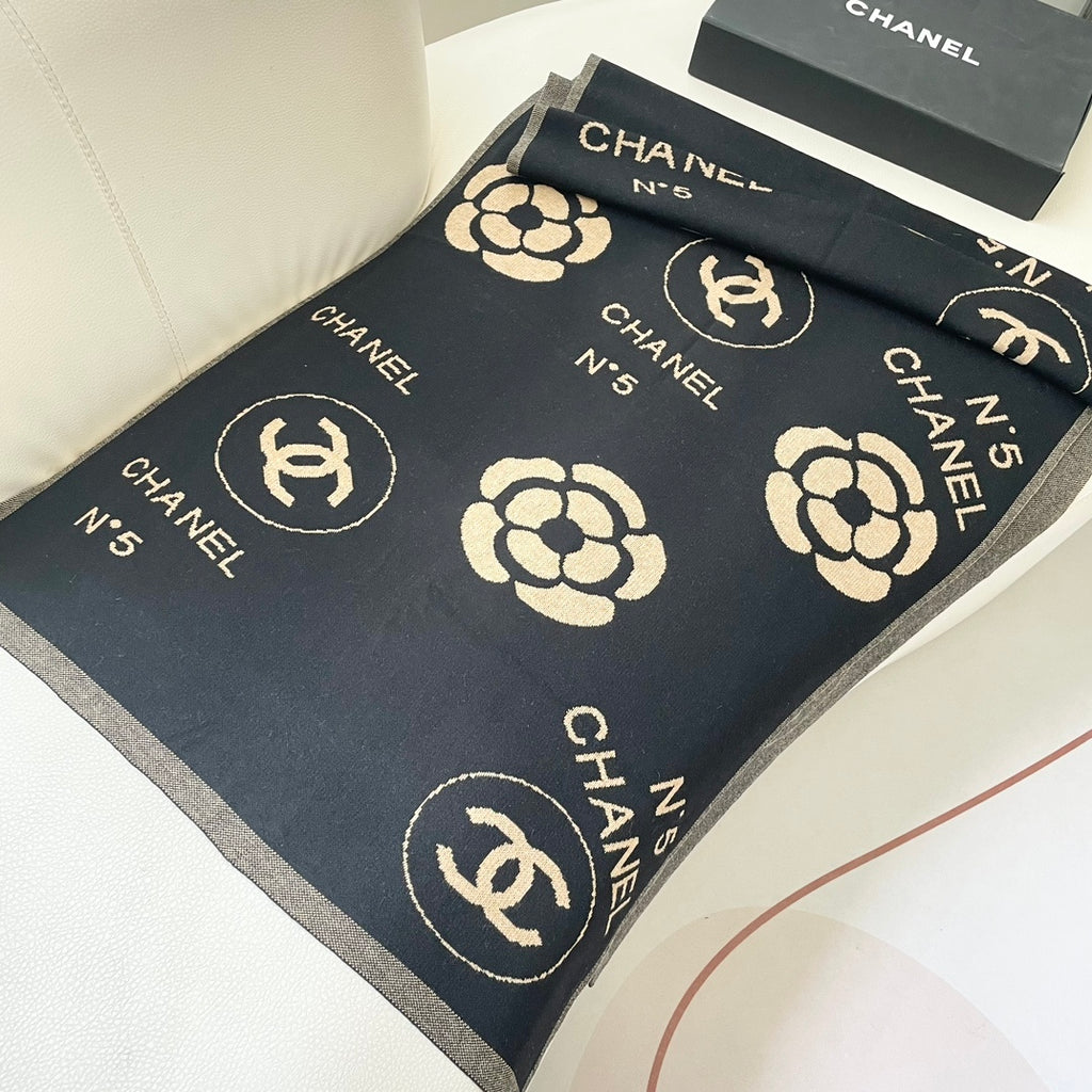 CHA Essential new arrival scarf 0424121009
