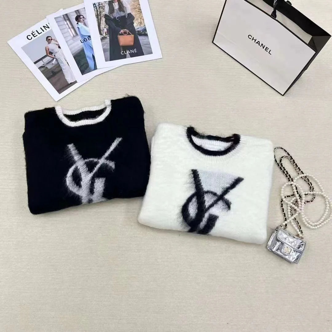 Ladies' lazy style knitted sweater 1024092445