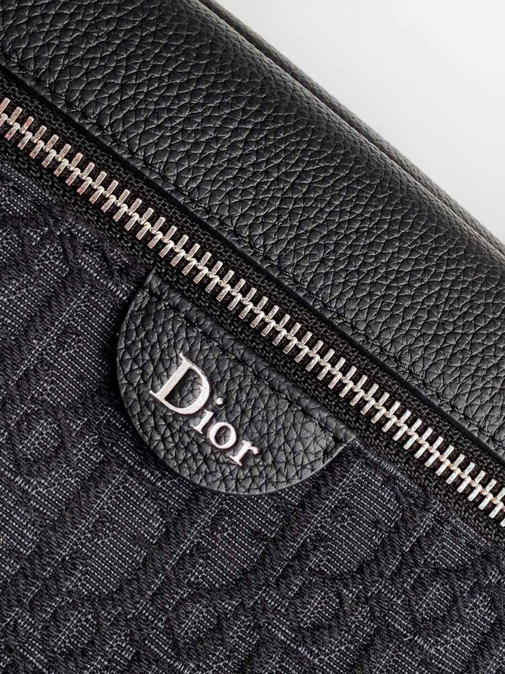 CD 2026 Rider Zip-Up Messenger Bag 23cm Fabric And Grained Leather