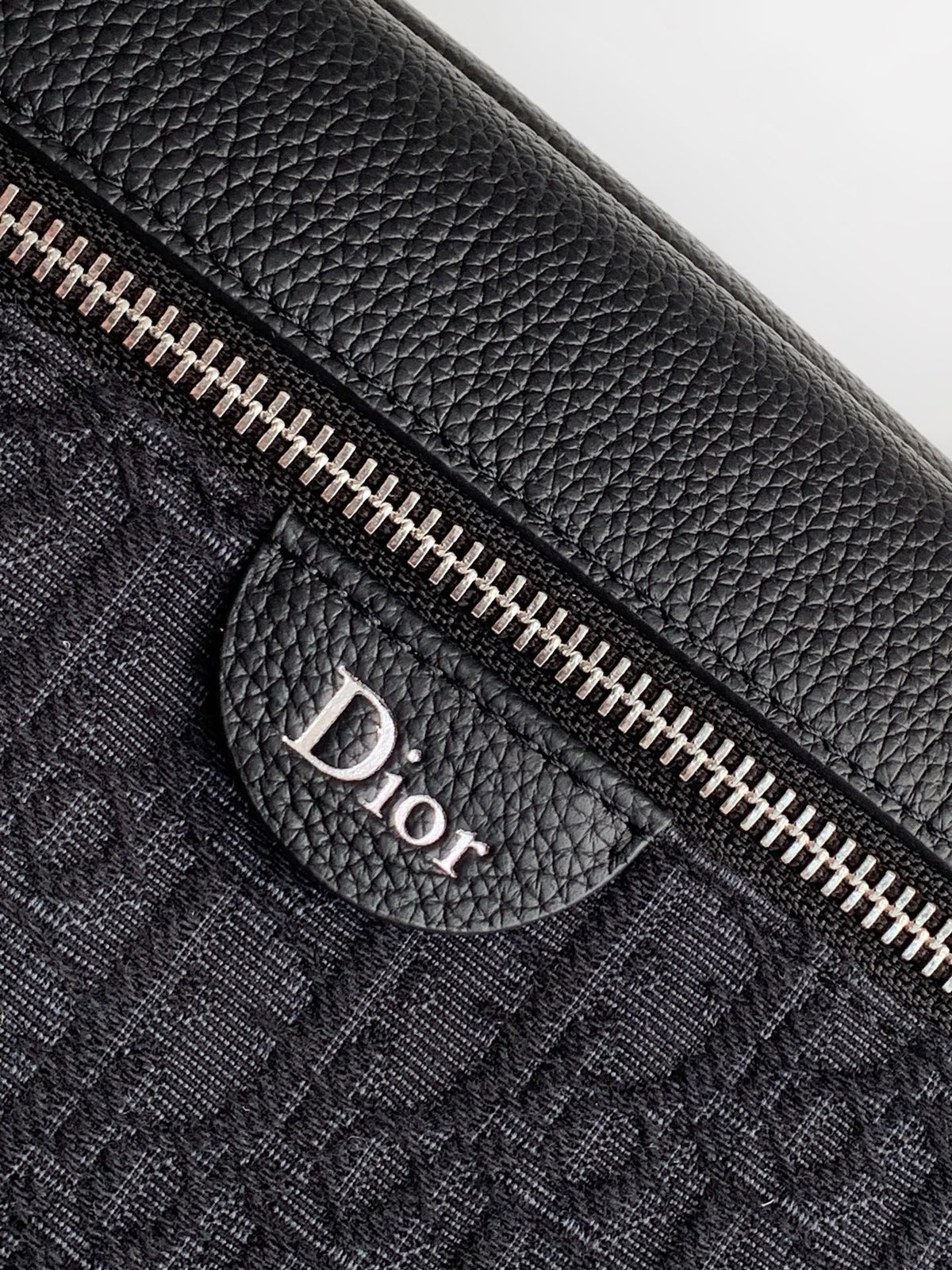 CD 2026 Rider Zip-Up Messenger Bag 23cm Fabric And Grained Leather