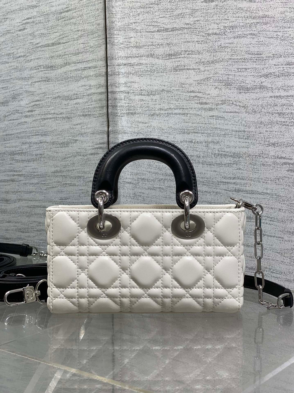 CD 2026 Bow Lady D-Joy Black mix White Cannage Lambskin 286573
