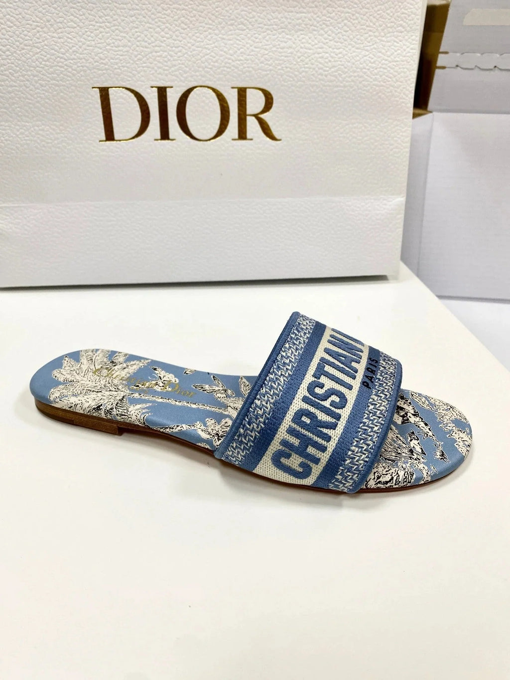 CD 26s Embroidered Sandals Blue Beige Canvas Leather 683014