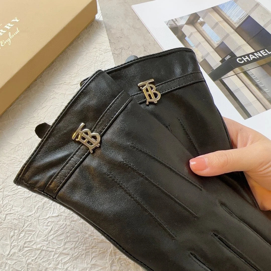 GLOVES IN BLACK LAMBSKIN 436000
