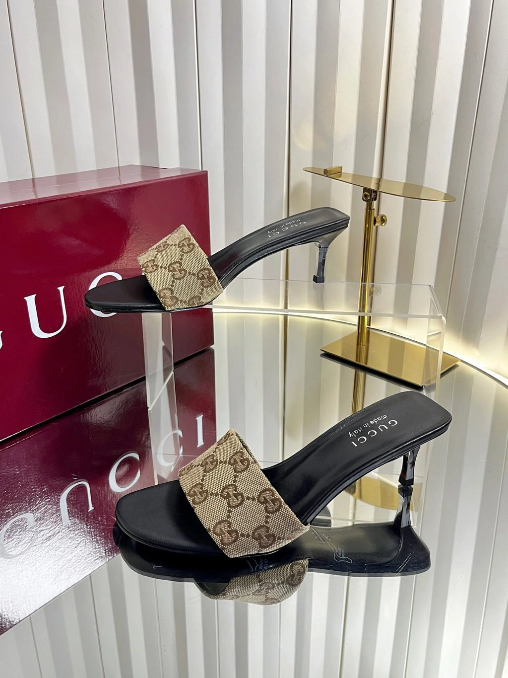 GG 26s Bombshell Crystal Sandal 5cm Black Beige Canvas Leather 768157