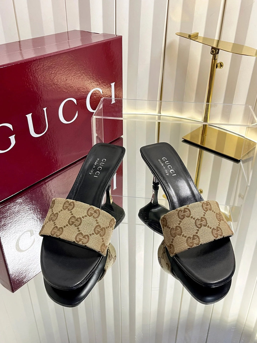 GG 26s Bombshell Crystal Sandal 5cm Black Beige Canvas Leather 768157
