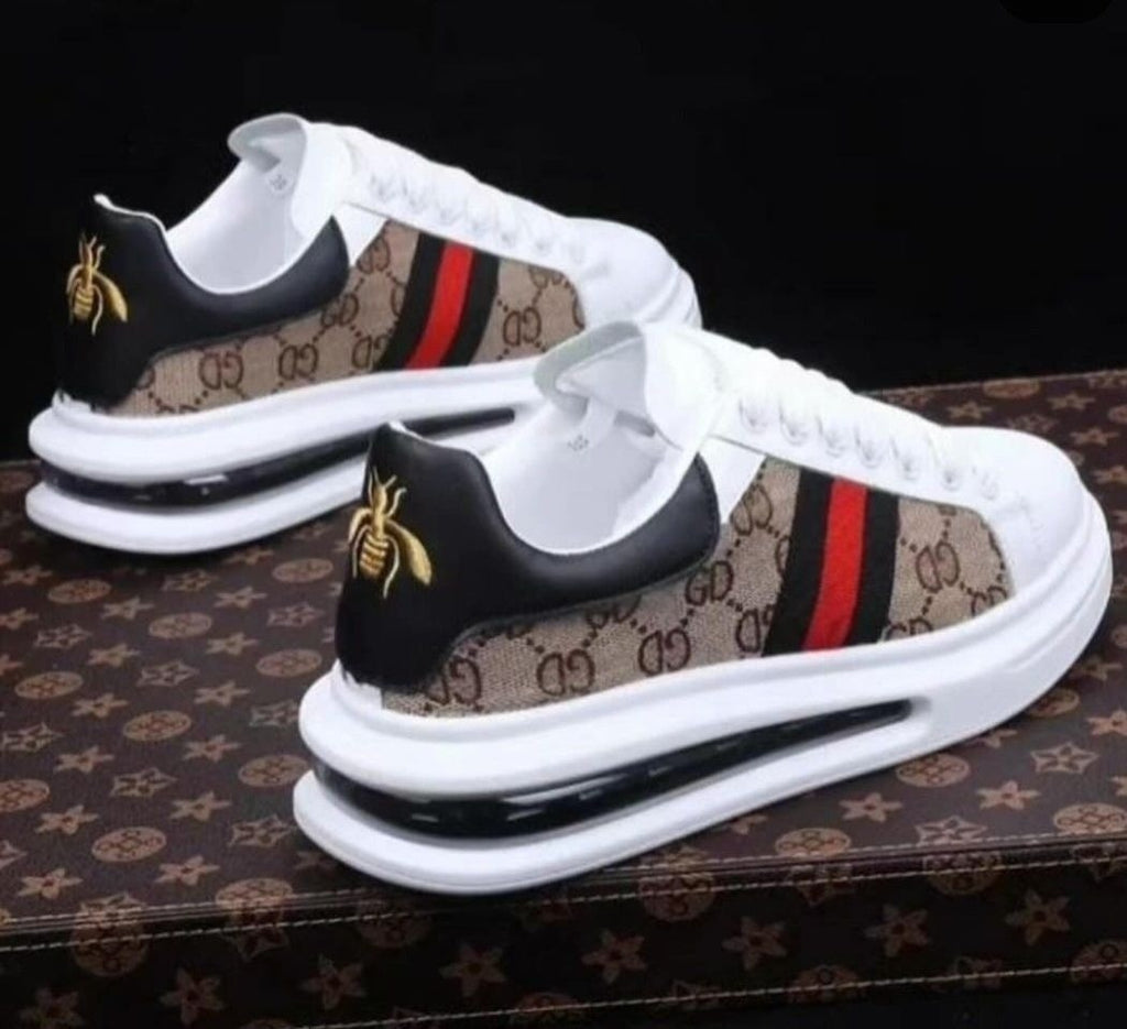 Bees Air cushioning White sneakers 68-0426011203