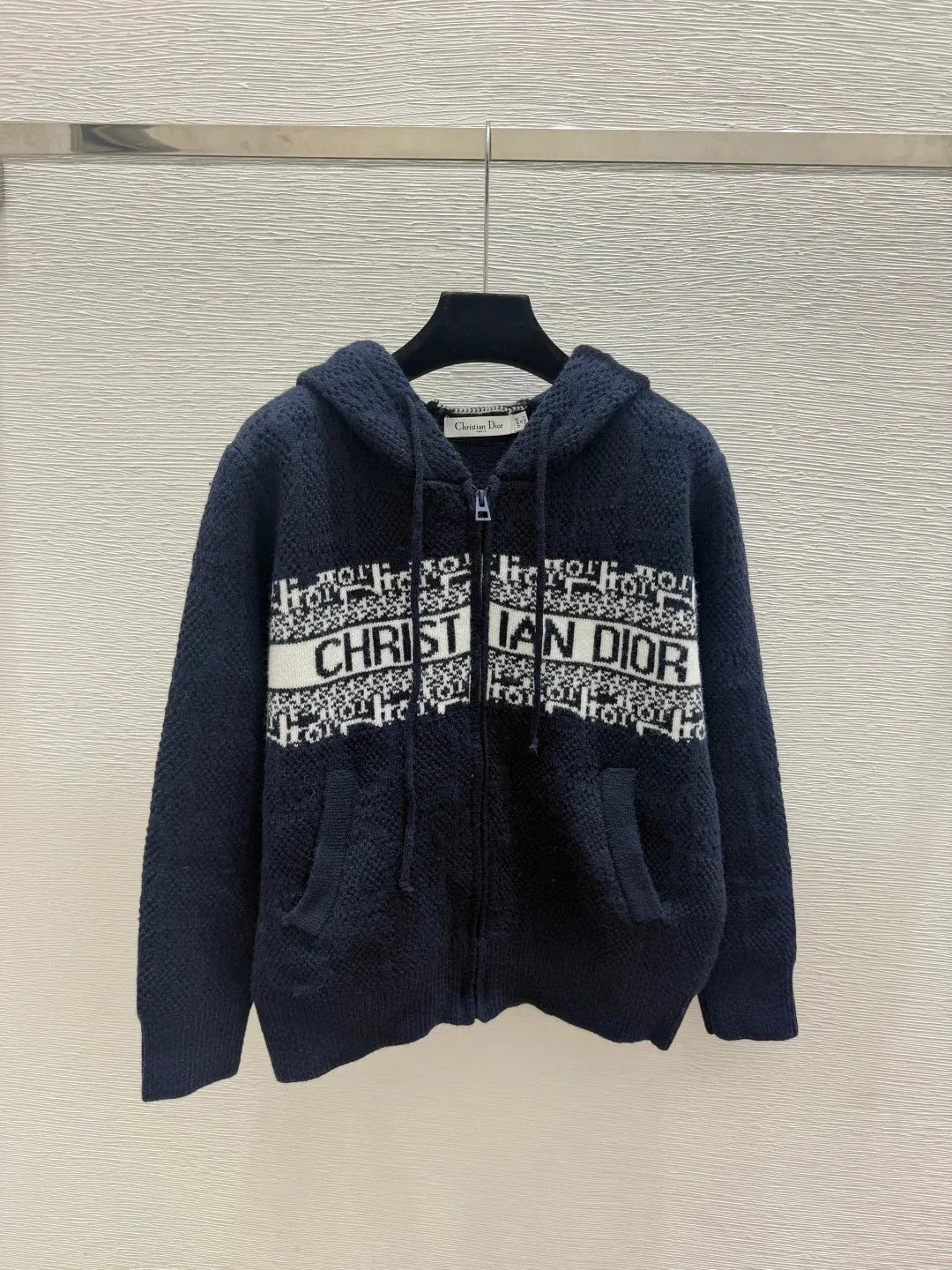 CD 2026 Hooded Knitted Long-Sleeve Cardigan Wool 913514