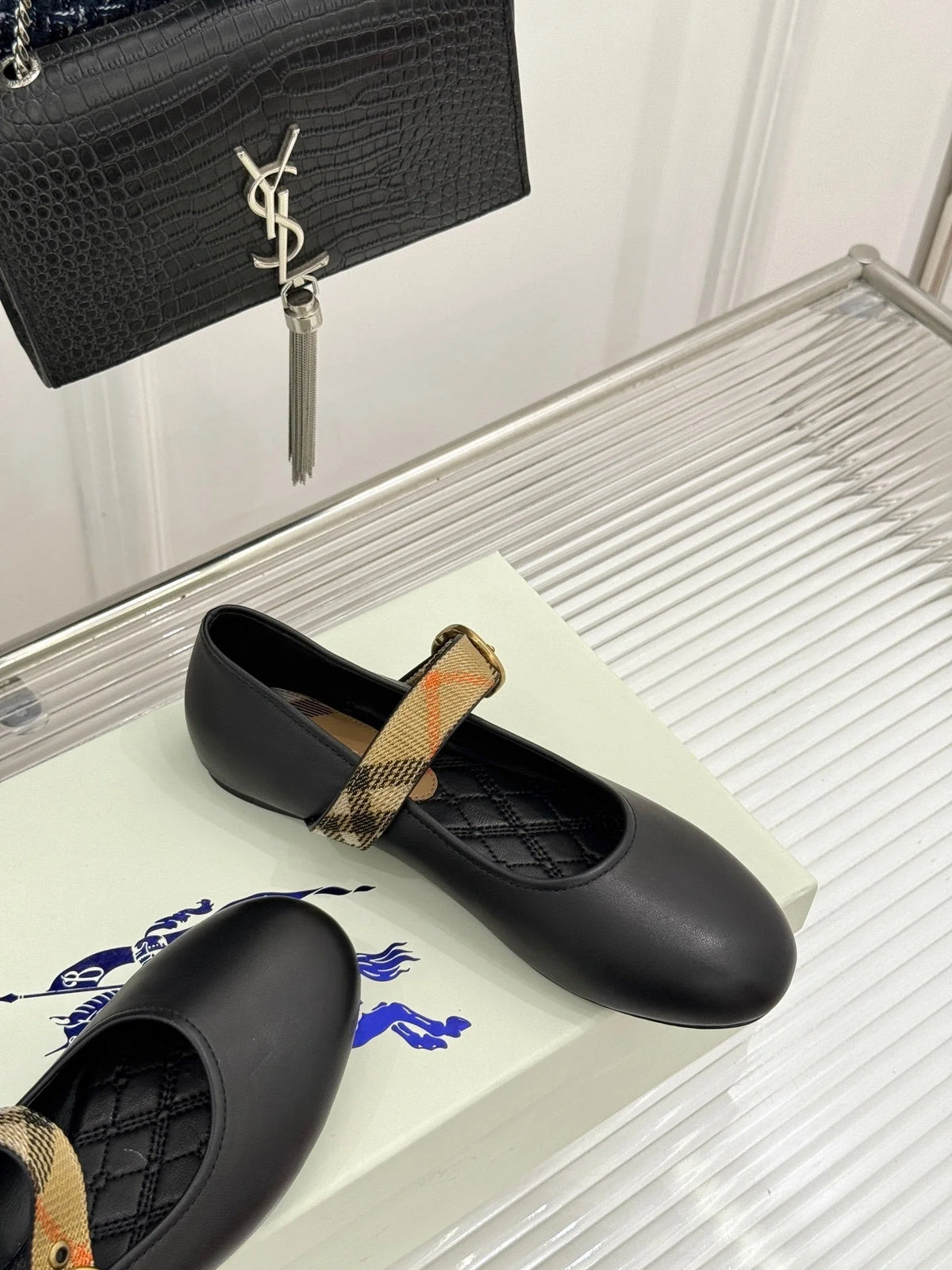 BB Robin Mary Jane Flats Check Strap Black Leather 956170