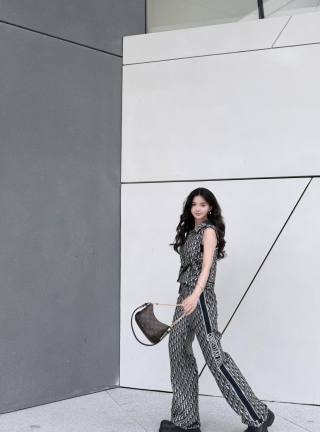 CD 26 Jacquard Straight-Leg Trousers Black in Polyester 378696
