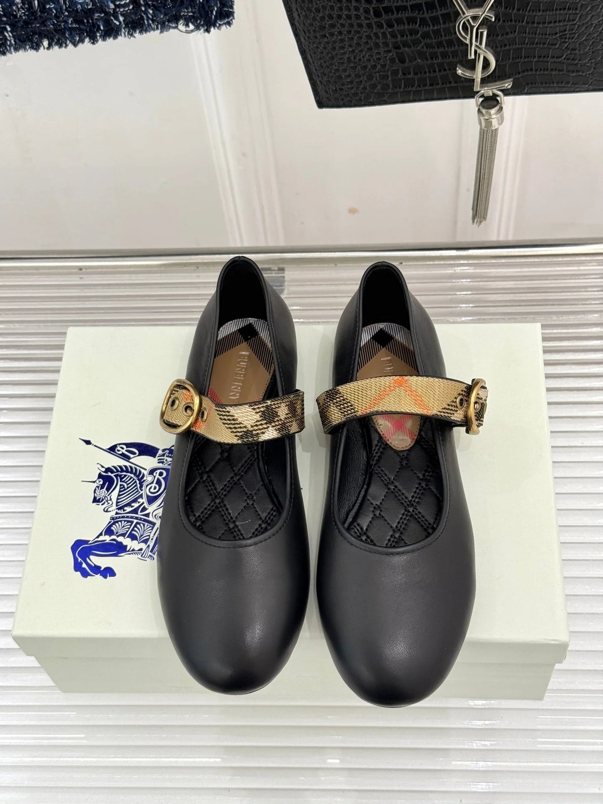 BB Robin Mary Jane Flats Check Strap Black Leather 956170
