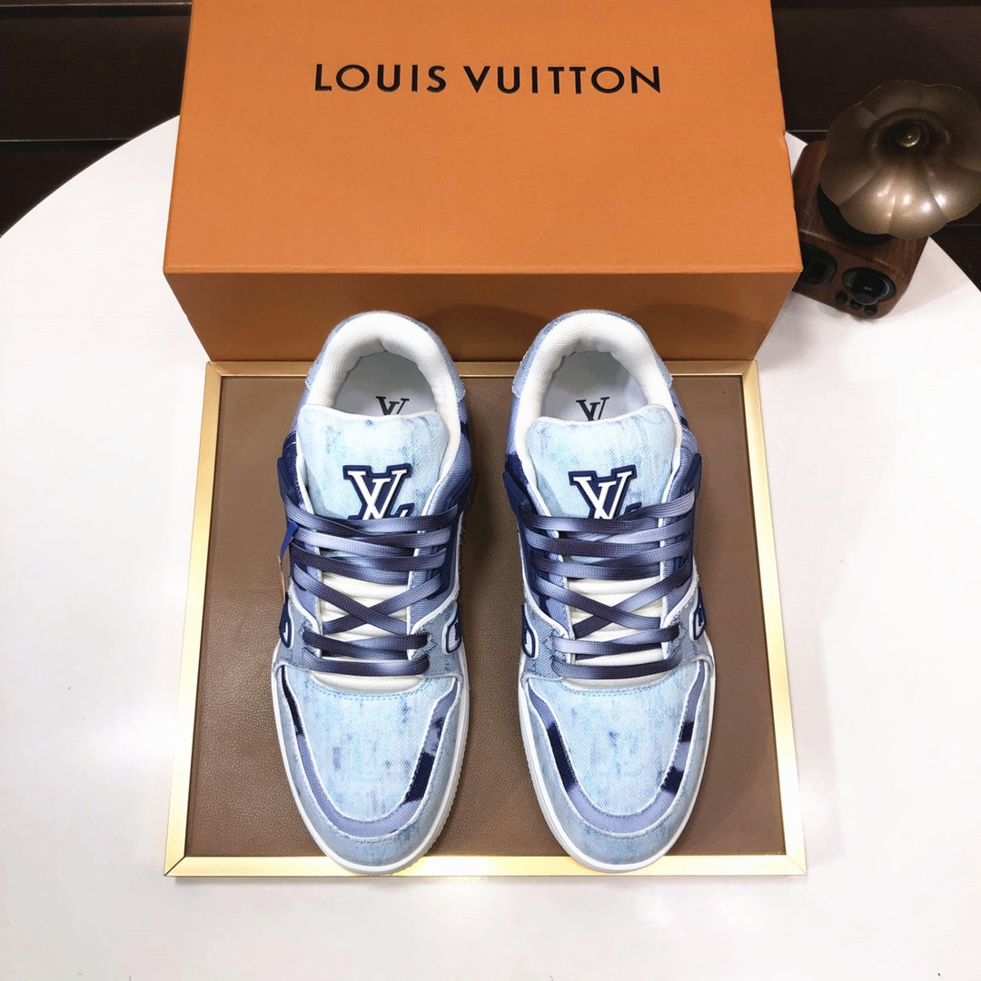 25 Luxury V Brand Casual Sneakers 0425112501