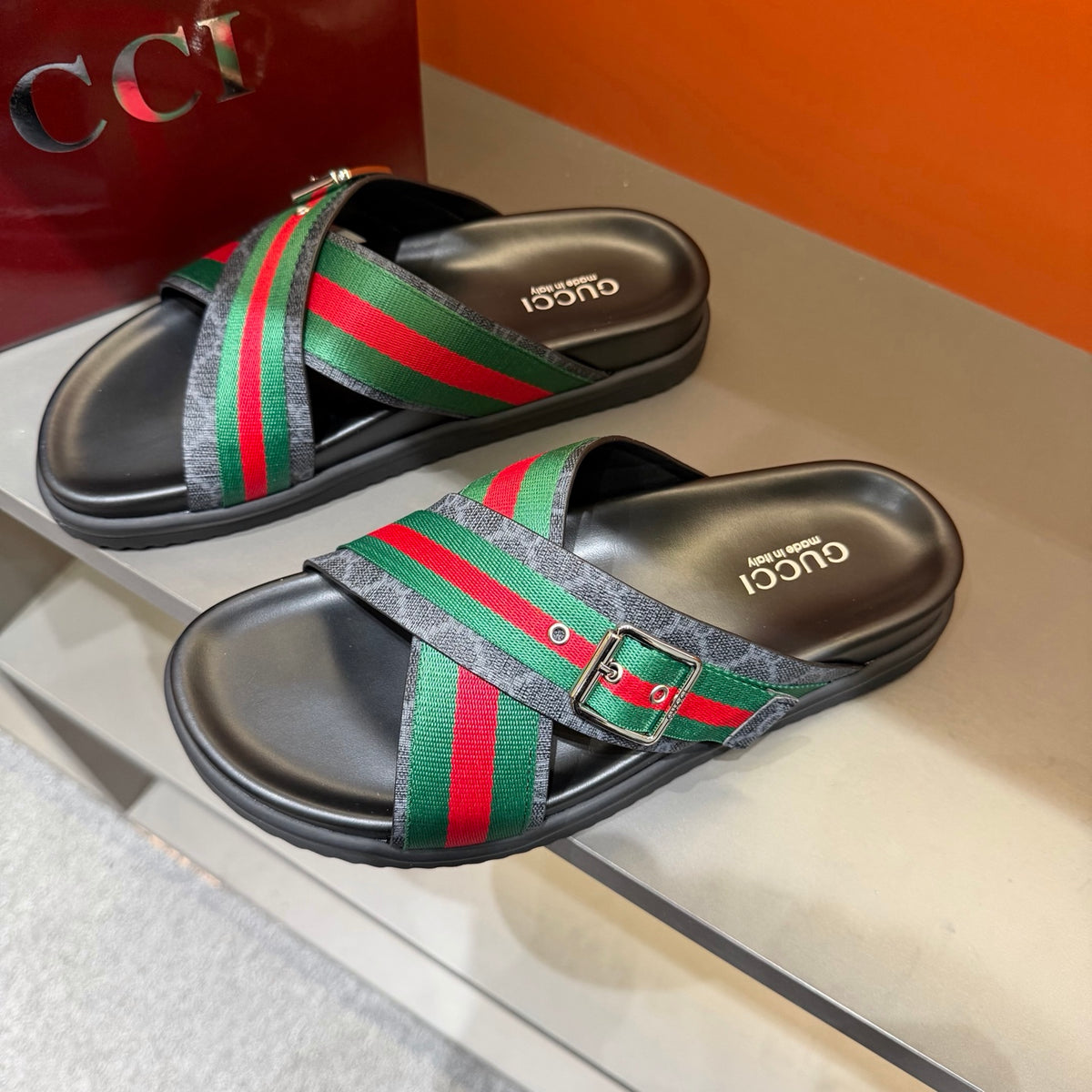 26 New Classic Casual Men's Slippers XC0426033107