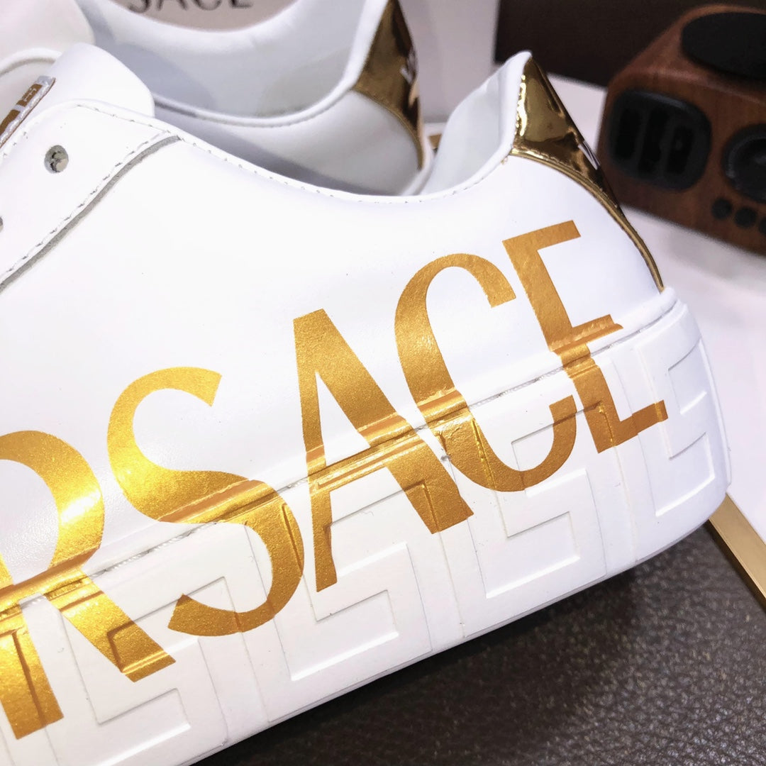 New fashionable and versatile sneakers XC0425122606