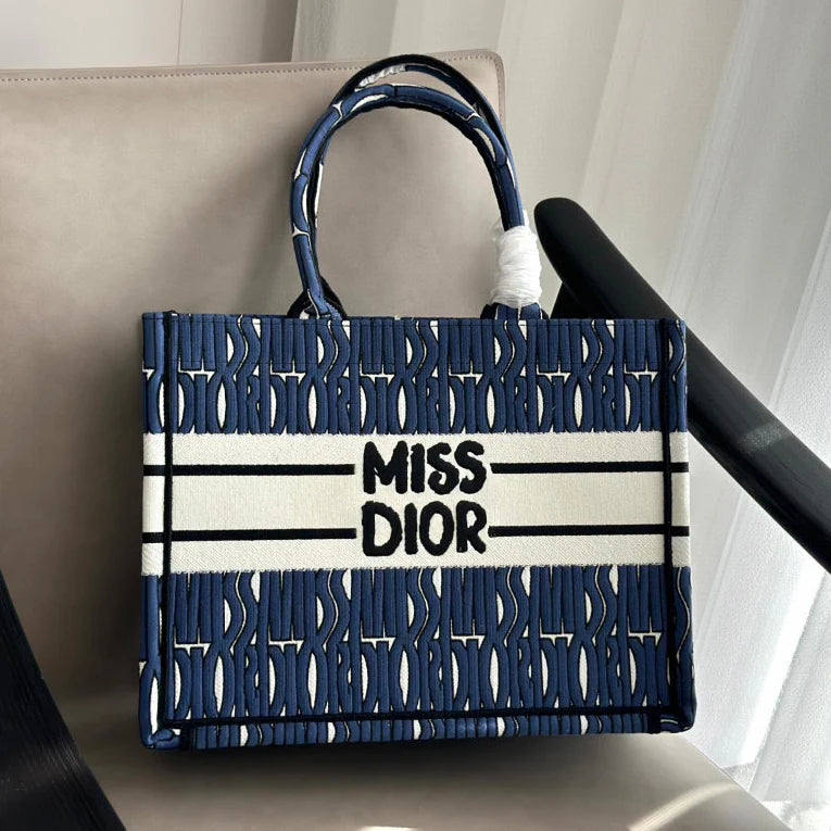 New fashion and versatile tote shopping bag 1024101213