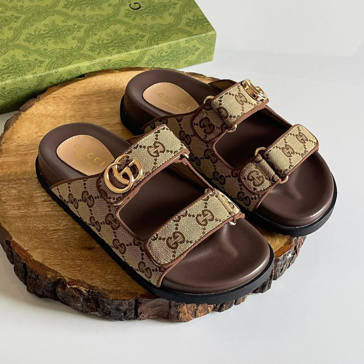 Ladies New Classic Sandals 0426041404