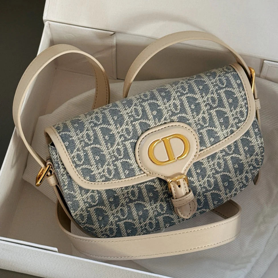 D's Bobby's Crescent Bag 1025061702