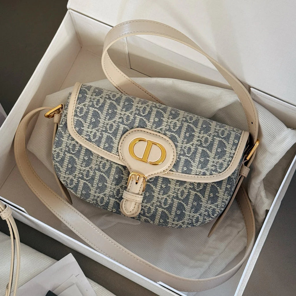 D's Bobby's Crescent Bag 1025061702