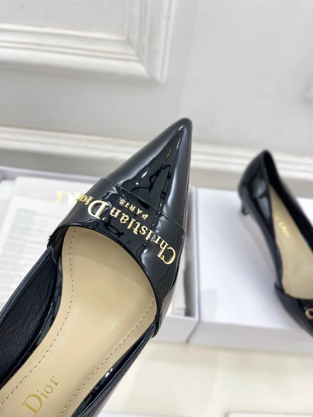 CD 25 Pump High Heels Black Patent Leather 307417