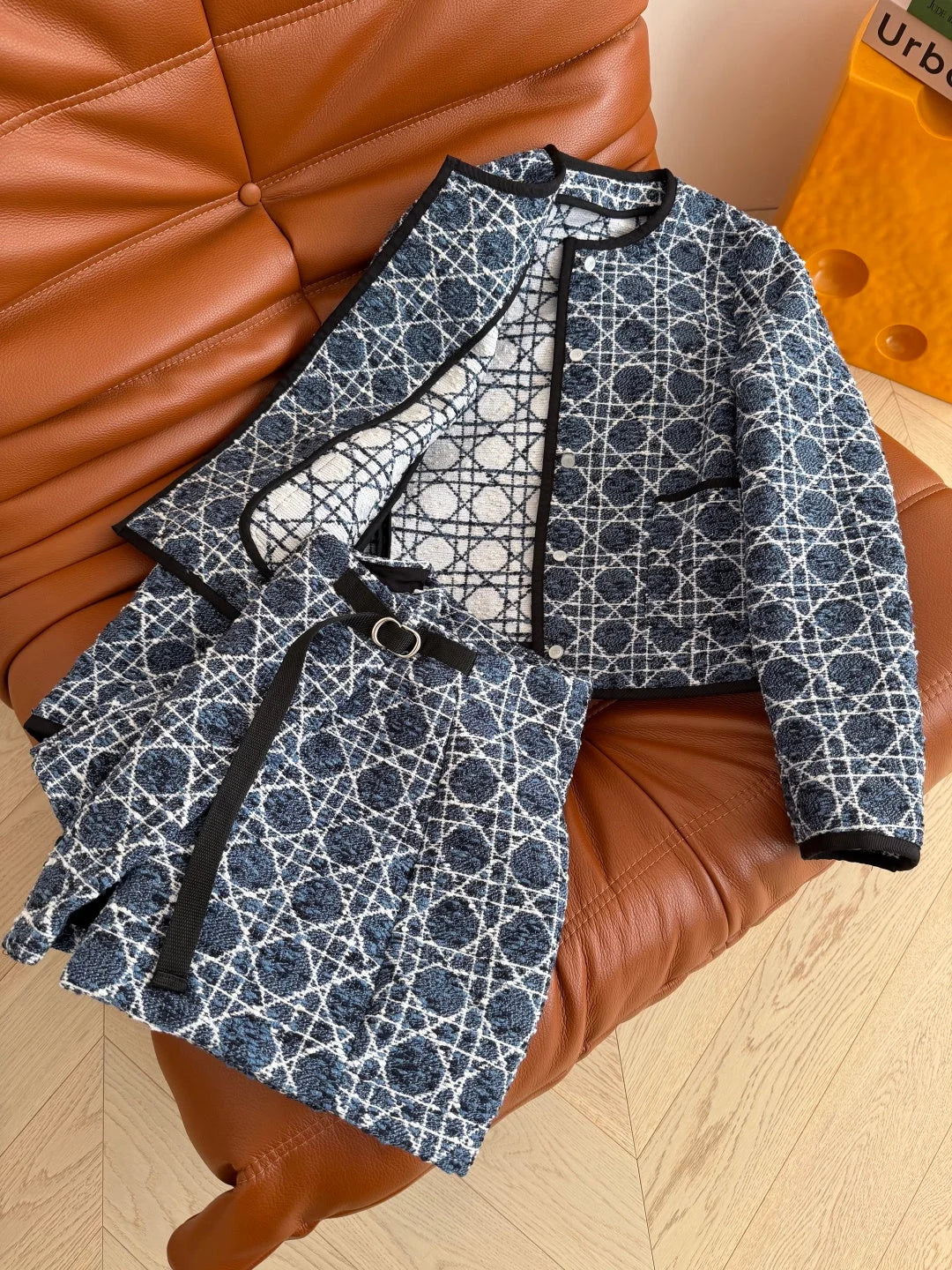 CD SS26 Macrocannage Cropped Jacket Navy Blue Ecru Tweed 340212